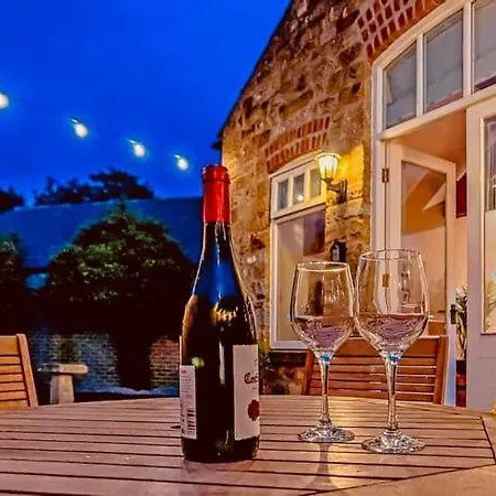 펜션 Hutton Mount Retreats