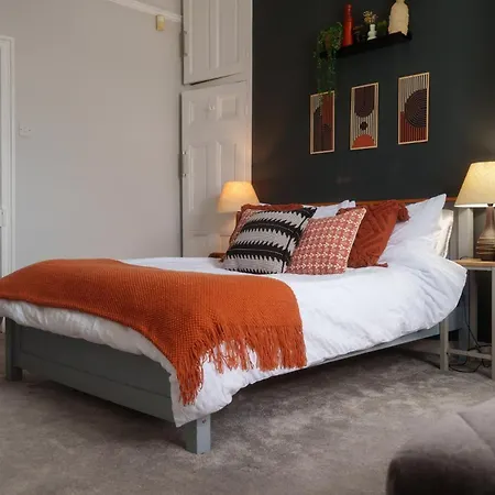 Hutton Mount Retreats Casa de Férias