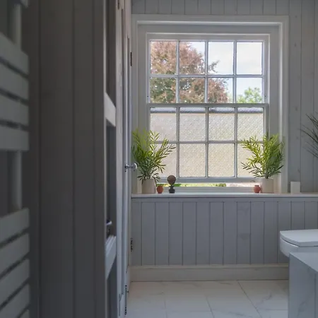 펜션 Hutton Mount Retreats *