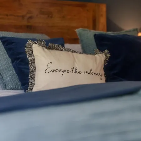 펜션 Hutton Mount Retreats 리펀