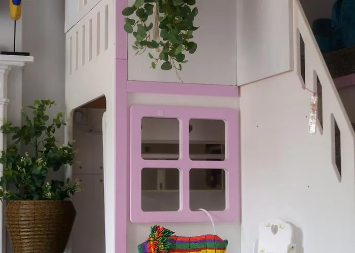 Hutton Mount Retreats 度假居 里彭