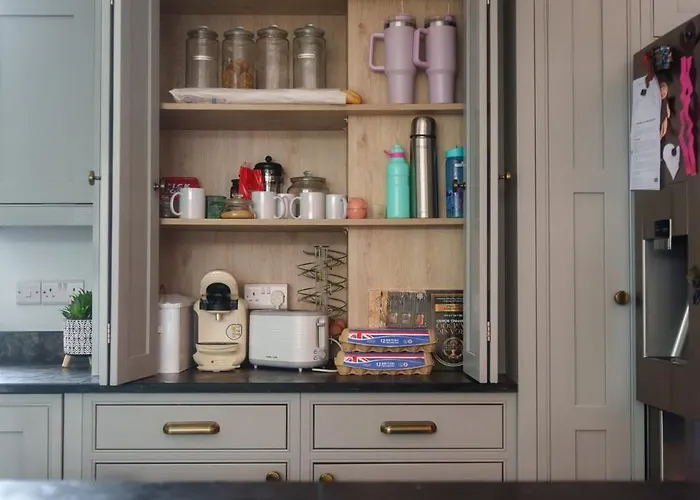 Hutton Mount Retreats